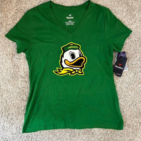 Fanatics Tops - Fanatics Women's Green Oregon Duck Short Sleeve Tee